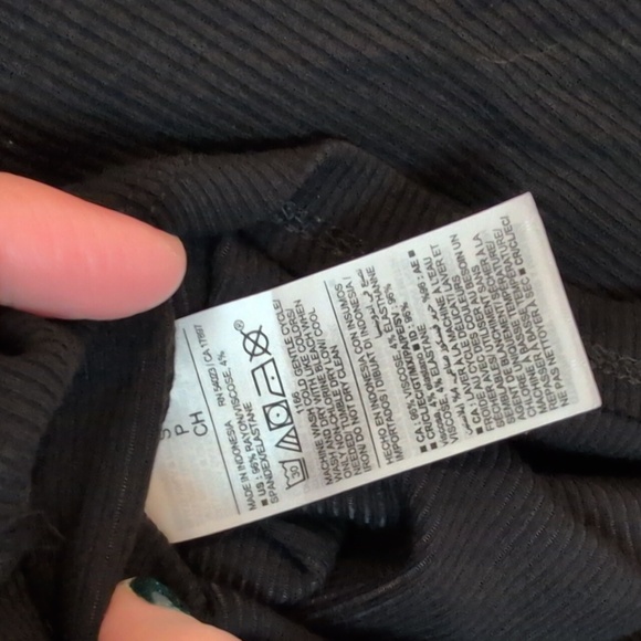 ON Ruched Blouse - Picture 5 of 5